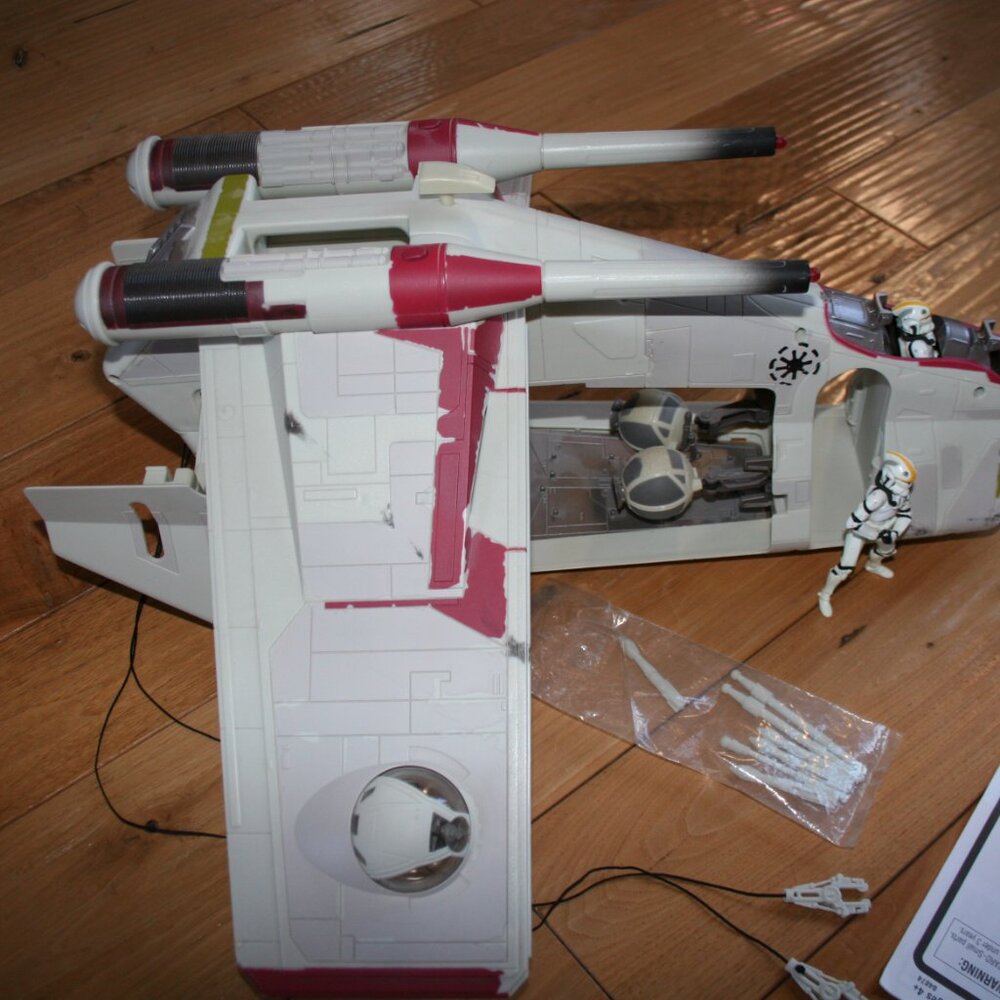 Star Wars Attack of the Clones Republic Gunship - Picture 5 of 13